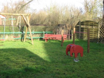 hauseigener Spielplatz